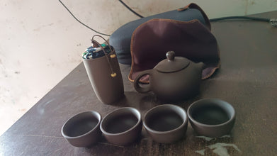 Portable Kung Fu Tea set with a portable travel bag (set of 6pcs)