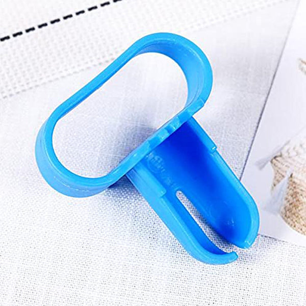 Balloon tying tool for fast knotting