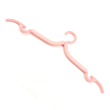 Easy-to-carry folding hangers, 10 pieces, suitable for adults and children.